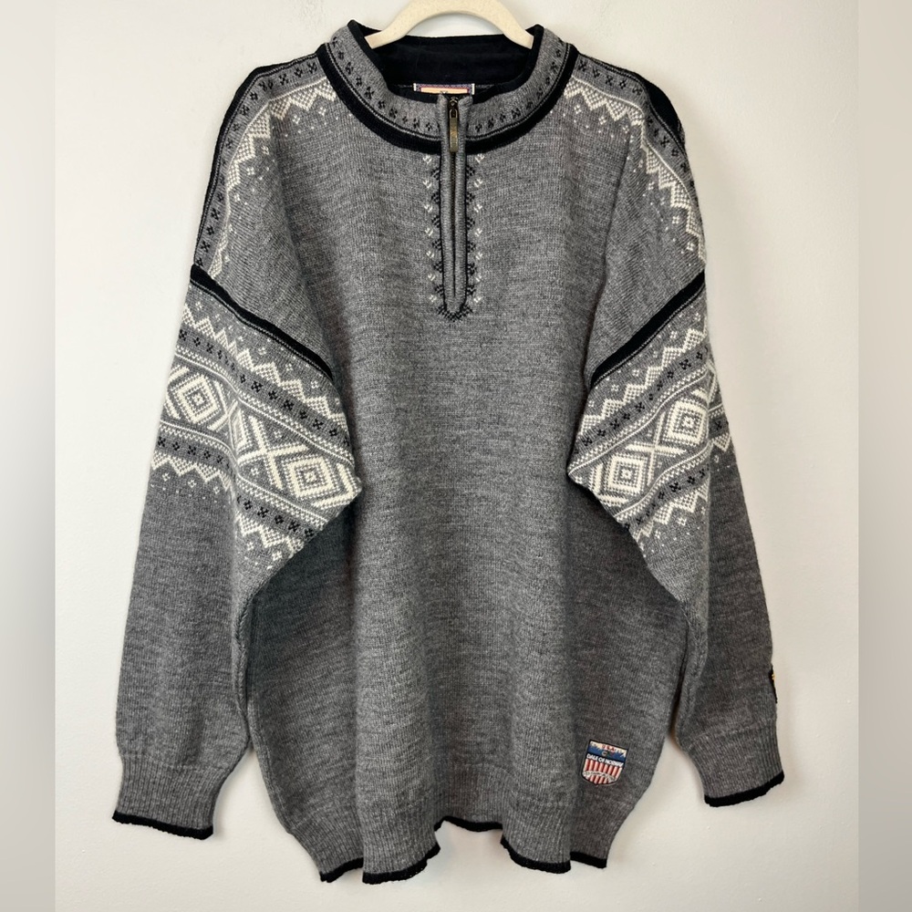 Dale of Norway Gray and White Sweater